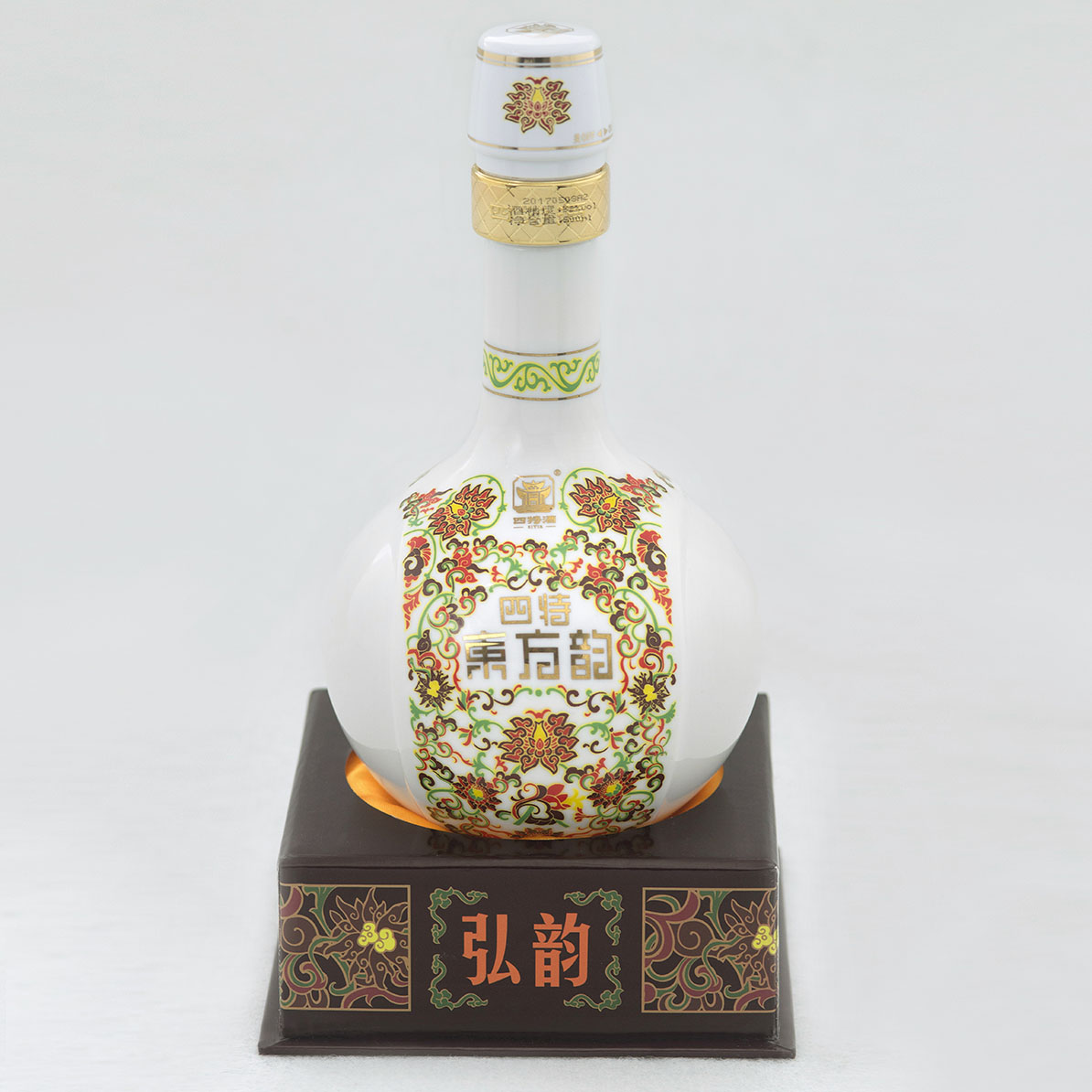 四特东方韵·新版弘韵-四特东方韵系列-四特酒